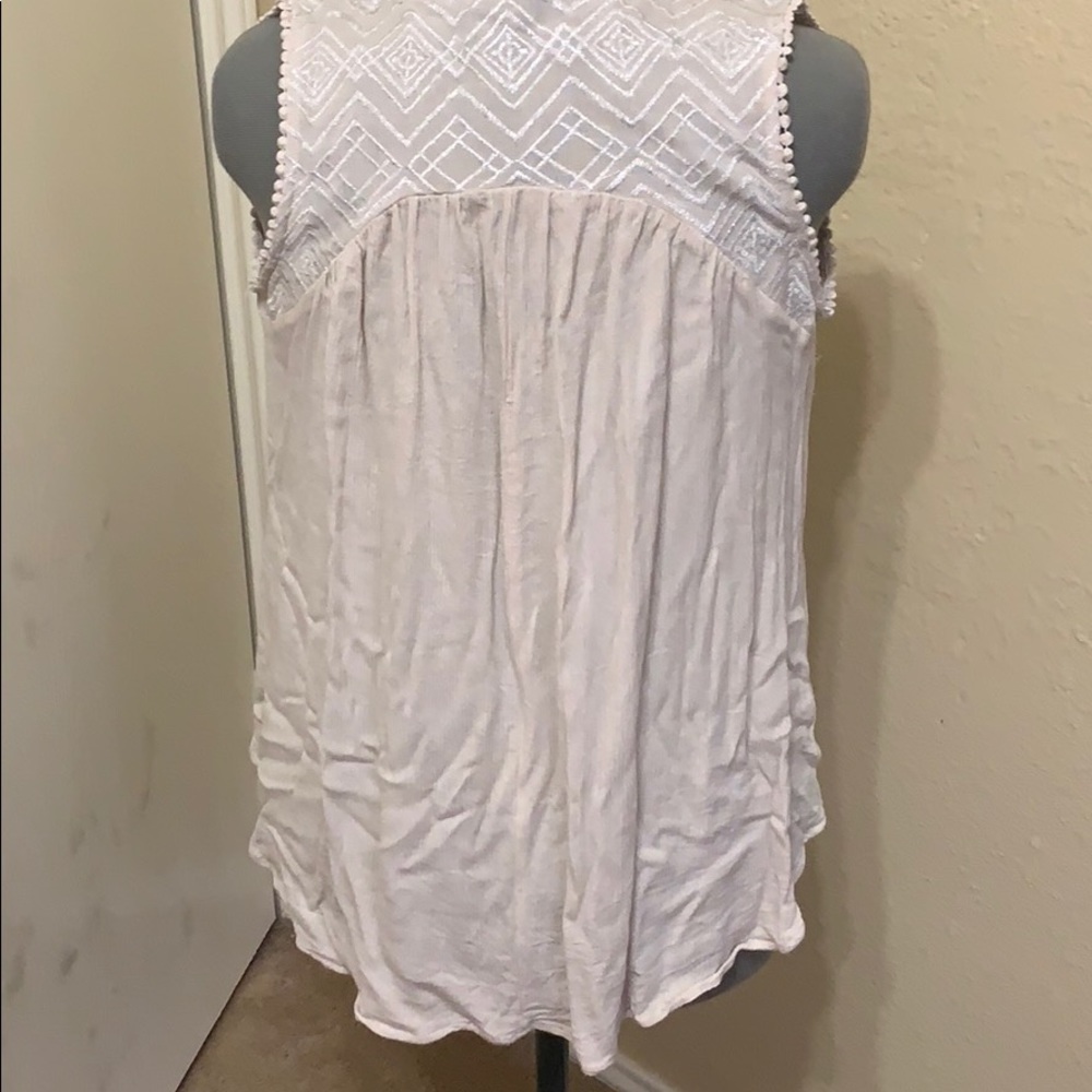 Light Cream Top - Picture 4 of 4